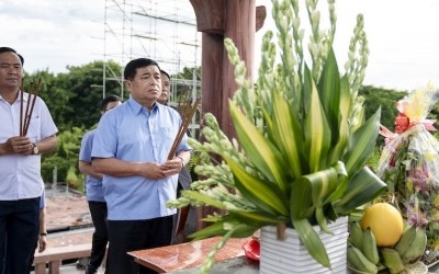 Bộ Kế hoạch và Đầu tư tri ân các anh hùng liệt sĩ, người có công với cách mạng