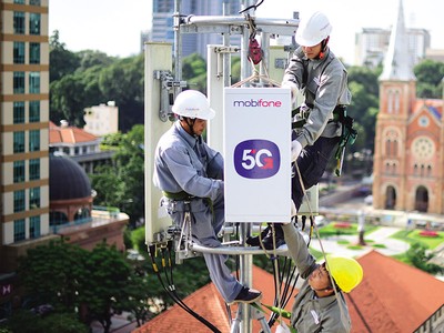 Một trong những nhiệm vụ trọng tâm của MobiFone là đầu tư hạ tầng chuẩn bị triển khai và kinh doanh 5G. Ảnh: Lê Toàn