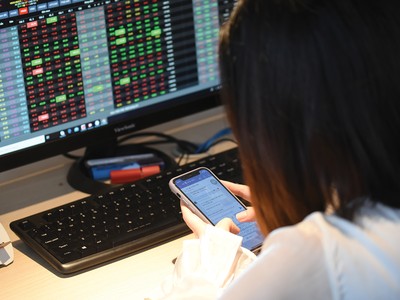 Thị trường chứng khoán khởi sắc trong nửa đầu năm 2024, các room “phím hàng” cũng sôi động trở lại