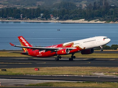 Top 50 doanh nghiệp phát triển bền vững 2024 gọi tên những doanh nghiệp hàng đầu FPT, Masan Group, Vinamilk, Vietjet