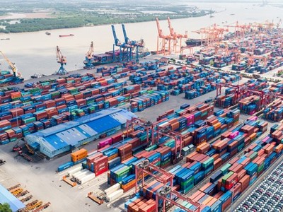 Hải Phòng được đánh giá có lợi thế lớn về hạ tầng cảng biển, kho hàng, bến bãi phục vụ sản xuất công nghiệp và xuất nhập khẩu hàng hóa. Ảnh: DVP