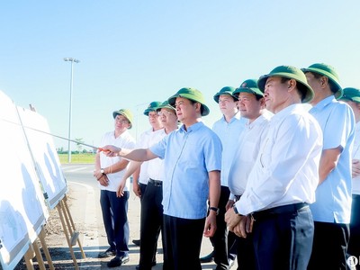  Bí thư Tỉnh uỷ khảo sát, kiểm tra tiến độ 2 dự án đầu tư trọng điểm, ảnh nguồn : BNA