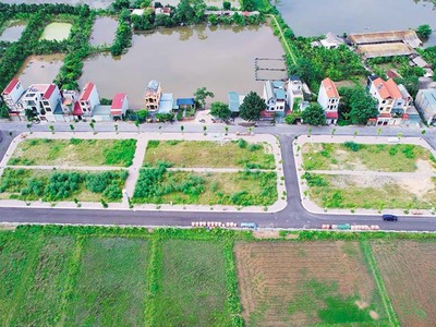 Các lô đất đấu giá tại khu Ngõ Ba, xã Thanh Cao, huyện Thanh Oai (Hà Nội). Ảnh: BĐS Tâm Phúc