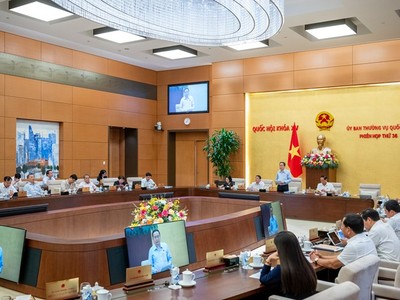 Uỷ ban Thường vụ Quốc hội bắt đầu phiên họp thứ 36.