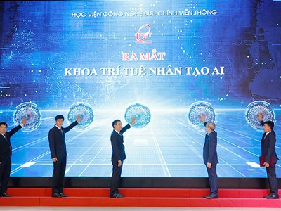 Lần đầu tiên Việt Nam có khoa đào tạo về Trí tuệ nhân tạo AI.