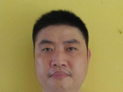 Bị can Trần Bình Minh bị khởi tố để điều tra về hành vi thao túng chứng khoán mã CMS. Ảnh: BCA