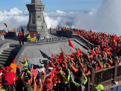 Những lễ thượng cờ đặc biệt trên nóc nhà Đông Dương dịp 2/9