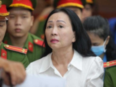 Bị cáo Trương Mỹ Lan tại phiên tòa trước đó.