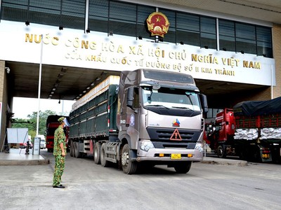 Cửa khẩu Kim Thành, Lào Cai thông quan trở lại từ 11 giờ ngày 11/9