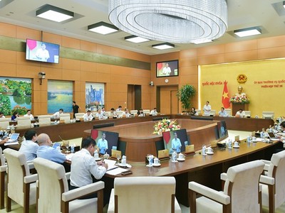 Một phiên họp của Ủy ban Thường vụ Quốc hội.