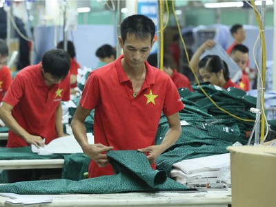 Thế giới đang coi Việt Nam là đối trọng nhỏ với “công xưởng của thế giới” (Trung Quốc) 