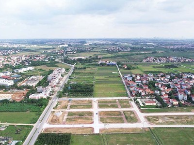 Nhiều nhà đầu tư vốn nhỏ đang tìm kiếm cơ hội tại các bất động sản vùng ven Hà Nội