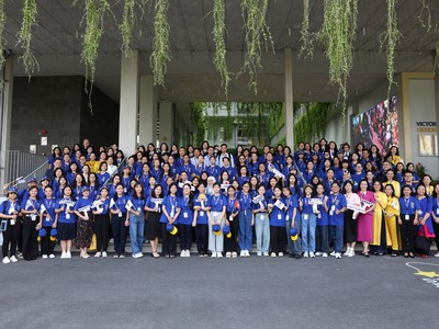 Các thí sinh của STEAM for Girls có mặt tại Victoria School - Nam Sài Gòn để tham dự cuộc thi