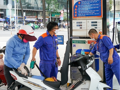 Thương nhân phân phối và bán lẻ kiến nghị chưa trình dự thảo kinh doanh xăng dầu, tiếp tục lấy ý kiến doanh nghiệp