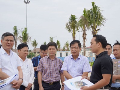 Quảng Bình: Xem xét đầu tư cơ sở hạ tầng phục vụ du lịch ven biển Bảo Ninh