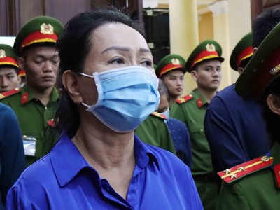 Bị cáo Trương Mỹ Lan tại tòa