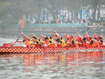Hà Nội tổ chức Giải bơi chải thuyền rồng mở rộng năm 2024