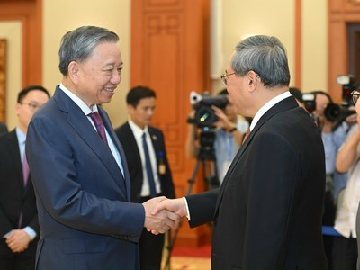  Tổng Bí thư, Chủ tịch nước Tô Lâm hội kiến Thủ tướng Quốc vụ viện Trung Quốc Lý Cường. Ảnh: Đức Thanh 