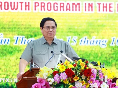 Thủ tướng Chính phủ Phạm Minh Chính phát biểu chỉ đạo Hội nghị Bàn giải pháp đẩy nhanh tiến độ Đề án 1 triệu ha lúa phát thải thấp ĐBSCL (ảnh: Dương Giang - TTXVN)