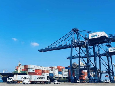 Việt Nam lọt nhóm 100 quốc gia và vùng lãnh thổ đứng đầu về tự do kinh tế 