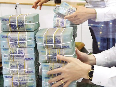 Đẩy mạnh vốn giá rẻ kích cầu tín dụng cuối năm 