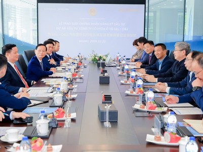 Lãnh đạo tỉnh Thái Bình và đại diện Bộ Công thương làm việc cùng Liên doanh giữa tập đoàn Geleximco và tập đoàn Chery.