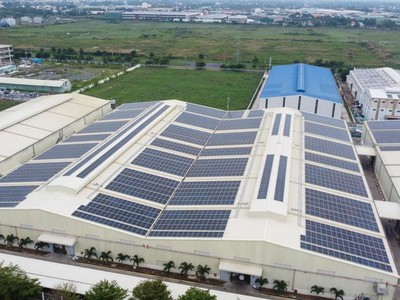 Nghị định quy định 9 chính sách khuyến khích phát triển điện mặt trời tự sản xuất, tự tiêu thụ được lắp đặt trên mái nhà của công trình xây dựng. Ảnh minh hoạ. (Nguồn: Internet)