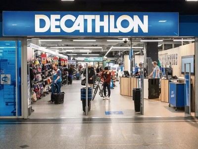 Nhà bán lẻ thời trang thể thao Decathlon (Pháp) đã bổ sung thêm khoảng 80 cửa hàng vào mạng lưới của mình trong năm 2024. Ảnh: AFP
