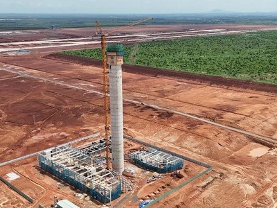 Thi công tháp kiểm soát không lưu Cảng hàng không quốc tế Long Thành.