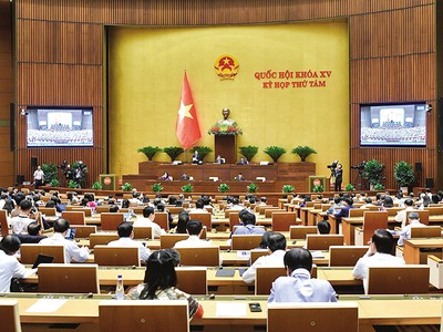 Tại kỳ họp này, thời gian chất vấn của Quốc hội giảm từ 2,5 ngày xuống 2 ngày. Ảnh: Duy Linh 