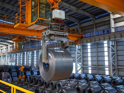 Tổng cục Hải quan cảnh báo các chiêu trò trốn thuế trong nhập khẩu thép vào Việt Nam. 