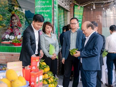 Khách hàng có thể quét mã QR - Code để truy xuất nguồn gốc sản phẩm.