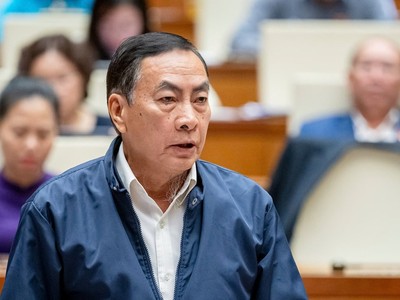 Đại biểu Phạm Văn Hòa (Đồng Tháp)