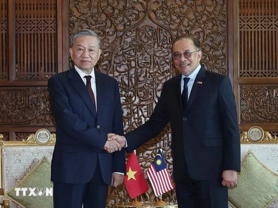Nâng cấp quan hệ Việt Nam - Malaysia lên Đối tác Chiến lược Toàn diện 