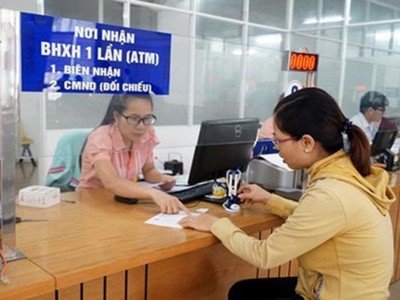 Nhiều người chọn cách hưởng BHXH một lần, tuy nhiên về lâu về dài, họ đã gián tiếp tước đi quyền an sinh cơ bản của bản thân.