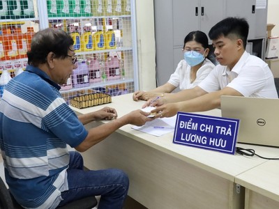 Chi trả 18.000 tỷ đồng lương hưu, trợ cấp bảo hiểm xã hội trong tháng 5