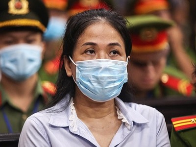 Bị cáo Mai Thị Hồng Hạnh, cựu Giám đốc Công ty Xuyên Việt Oil. 