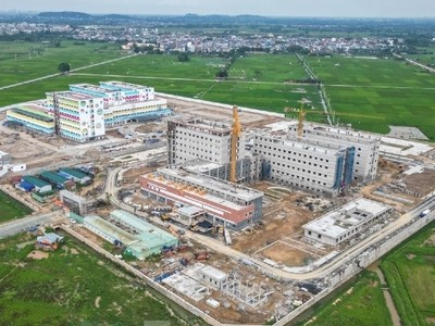 Cơ sở 2 của Bệnh viện Nhi Trung ương và Bệnh viện Phụ sản Trung ương nằm sát nhau. Ảnh: Báo Tiền Phong