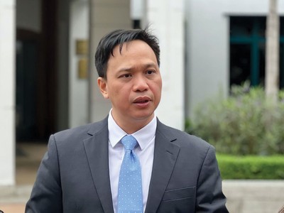 TS. Nguyễn Quốc Việt, Phó viện trưởng Viện Nghiên cứu kinh tế và chính sách, Đại học Kinh tế, Đại học Quốc gia Hà Nội