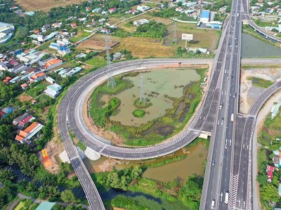 Đề xuất cho các tỉnh Đông Nam Bộ giữ lại 100% nguồn thu từ khai thác quỹ đất 