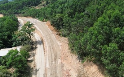 Khẩn trương giải phóng mặt bằng Dự án Cải tạo, nâng cấp Quốc lộ 14E 