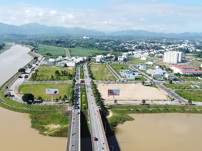 Thành phố Kon Tum, một trong hai vùng kinh tế động lực của tỉnh Kon Tum. Ảnh: P.V