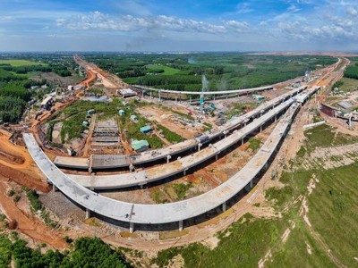 Thi công đường kết nối Sân bay Long Thành với Quốc lộ 51 và cao tốc TP.HCM - Long Thành - Dầu Giây 