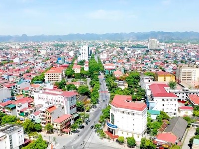 Hạ tầng xã hội, hạ tầng kỹ thuật của thành phố Hoa Lư được nâng lên đáp ứng 5/5 tiêu chí của đô thị loại I.