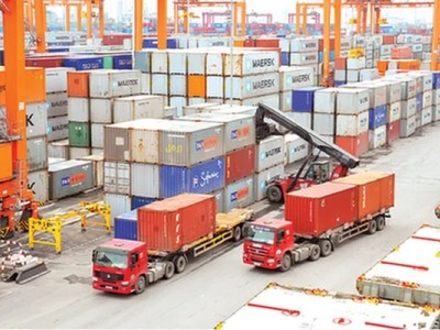 Kim ngạch xuất khẩu dự báo vượt mốc 400 tỷ USD trong năm 2024.