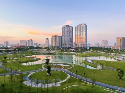 Mục tiêu đến năm 2030 là phát triển Thủ đô Hà Nội "Văn hiến - Văn minh - Hiện đại", xanh, thông minh, nơi hội tụ tinh hoa văn hóa, hội nhập quốc tế sâu rộng, có sức cạnh tranh cao, có trình độ phát triển ngang tầm thủ đô các nước phát triển trong khu vực. 