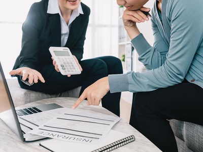 Nhiều cá nhân, tổ chức hành nghề công chứng phản ánh gặp khó trong việc nhận bồi thường bảo hiểm