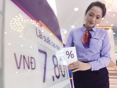 Các ngân hàng đang chạy đua huy động vốn, lãi suất kỳ hạn dài đã lên tới hơn 7%/năm