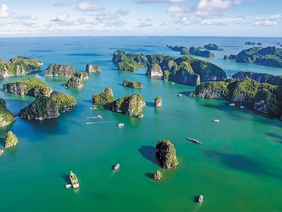 Vịnh Hạ Long Là di sản thiên nhiên thế giới về giá trị thẩm mỹ do UNESCO công nhận