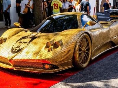 Tác phẩm nghệ thuật này sở hữu kích thước tương đồng với Pagani Zonda phiên bản thật. Ảnh: IBP Media